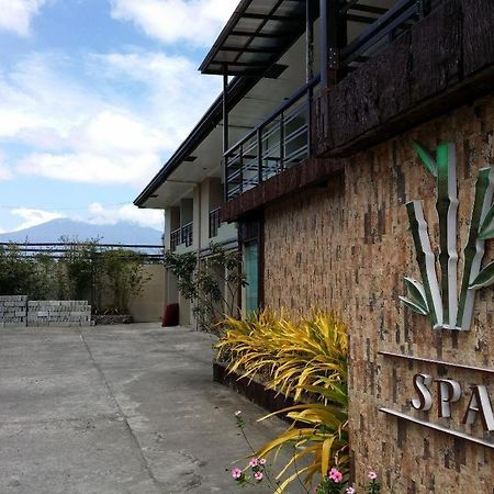 Quezon Premier Hotel Lucena Exterior photo