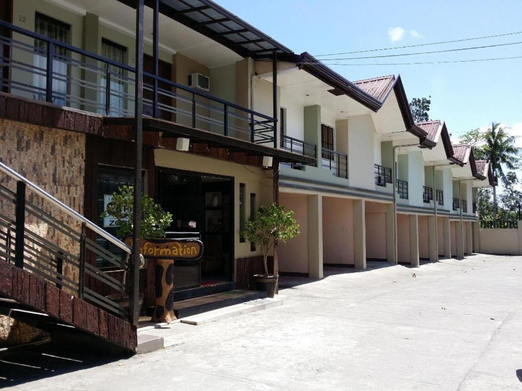 Quezon Premier Hotel Lucena Exterior photo